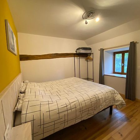 Bed and Breakfast Veyrinas 43 Saint-Yrieix-la-Perche Exterior foto